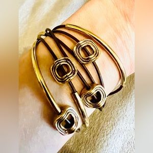 LizzyJames Handmade 3 x wrap bracelet or necklace.